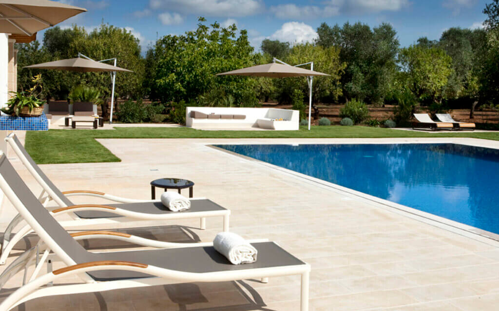 The Trulli, Puglia Pool