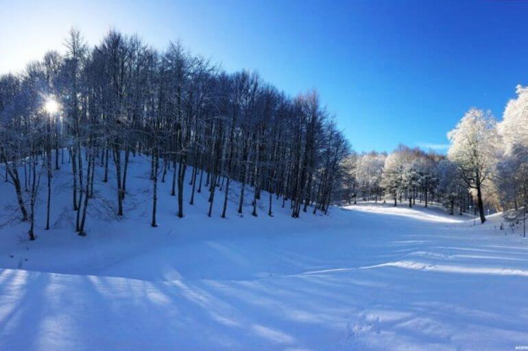 Snowshoeing Umbria